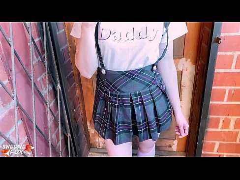 ❤️ Skolniece dziļi sūc savu locekli un nodarbību vietā dīdās. ❤️ Duršanās video pie porno lv.superpornpics.ru ☑